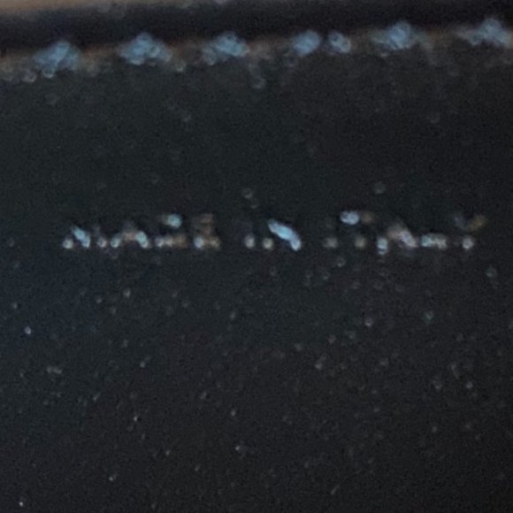 Brand New Celine Triomphe Teen Bag in Shiny Black Calfskin Leather - Picture 3 of 16